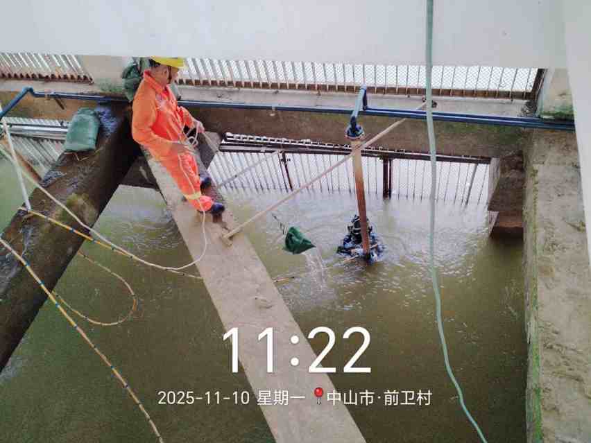 ��ɽ�д��ˮ��ȡˮ�ڸ�դ���顢����������Ŀ